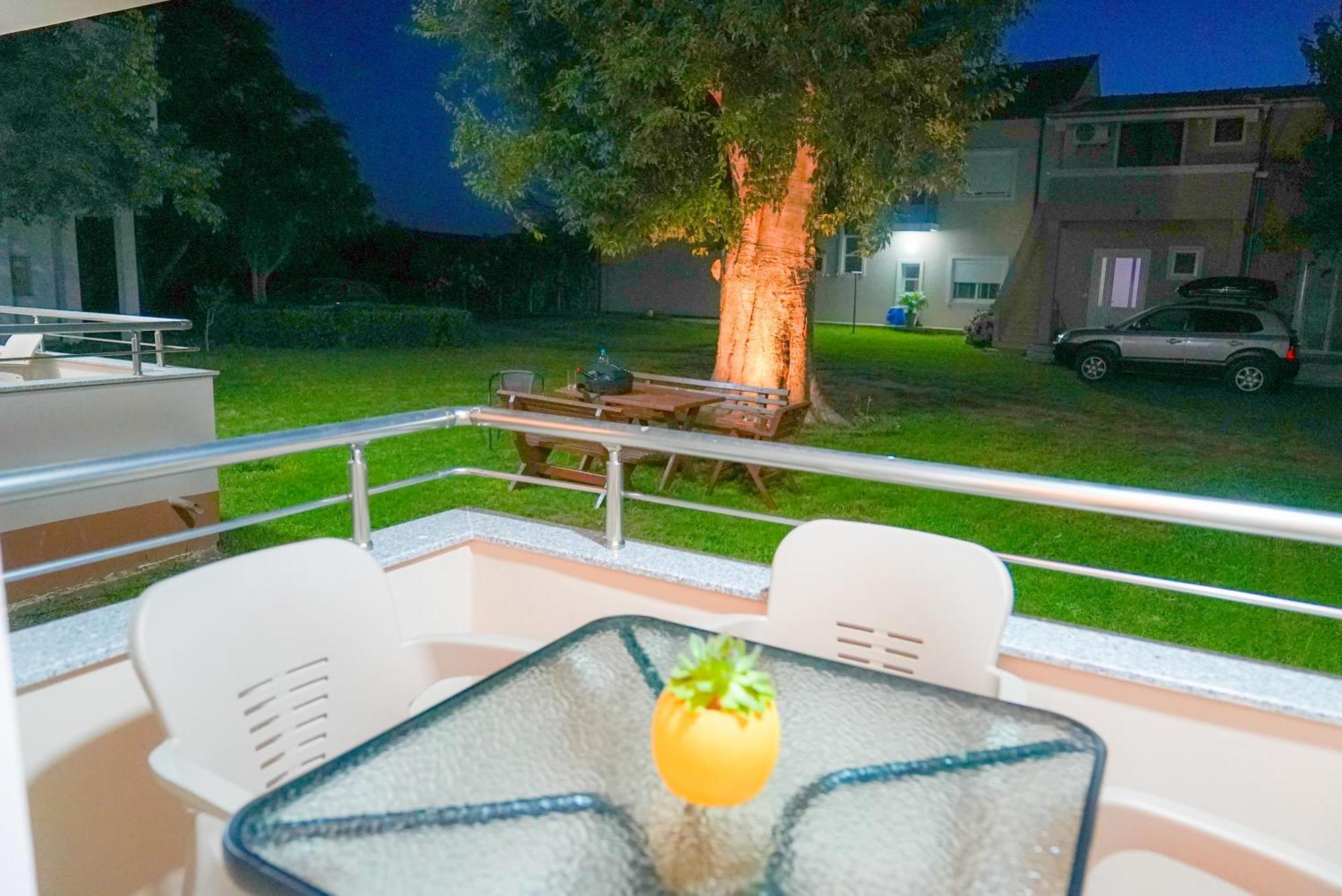 Mar Nero Apartments Bregvija 외부 사진