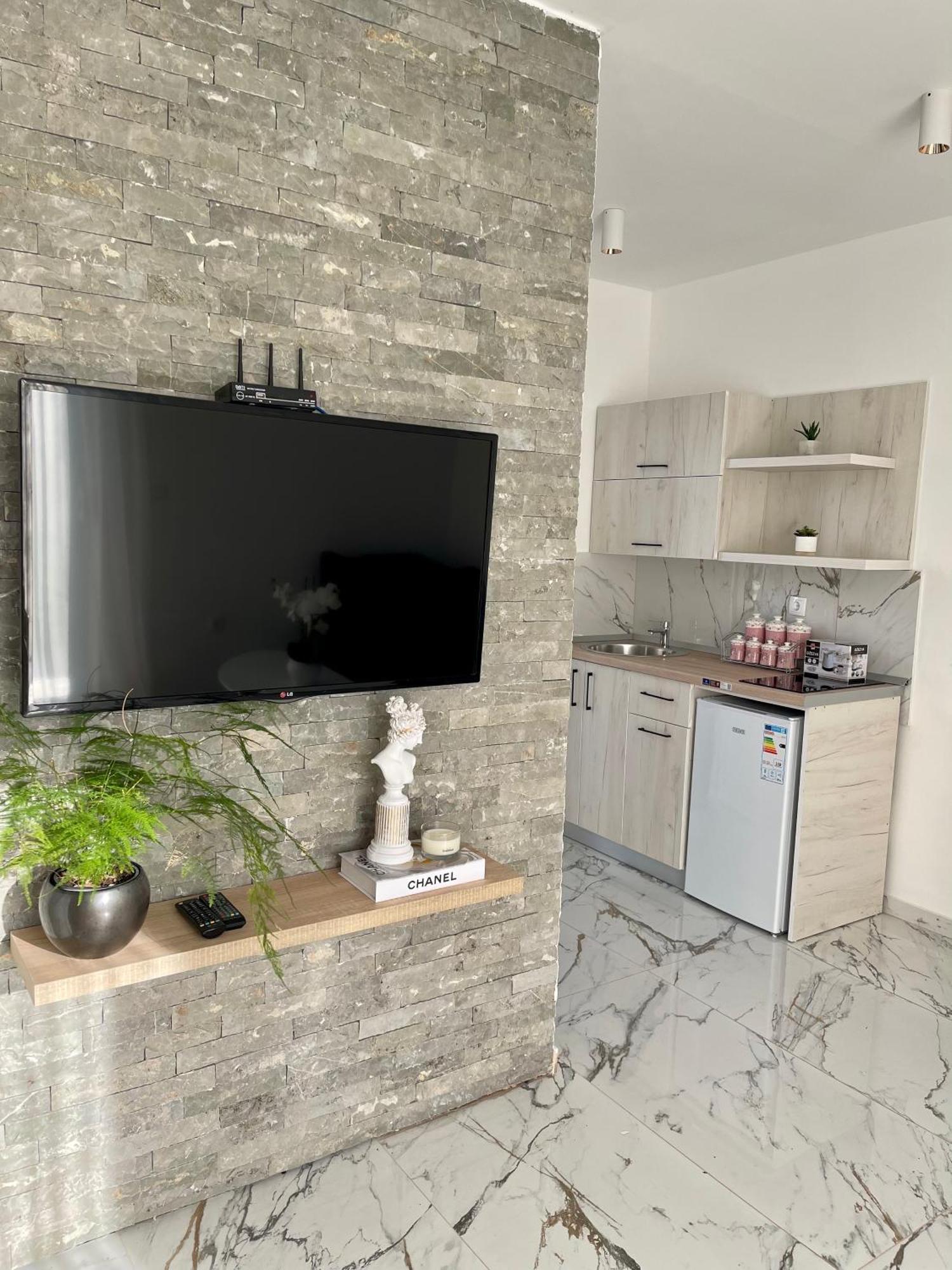 Mar Nero Apartments Bregvija 외부 사진